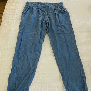 Aritzia Talula Pants